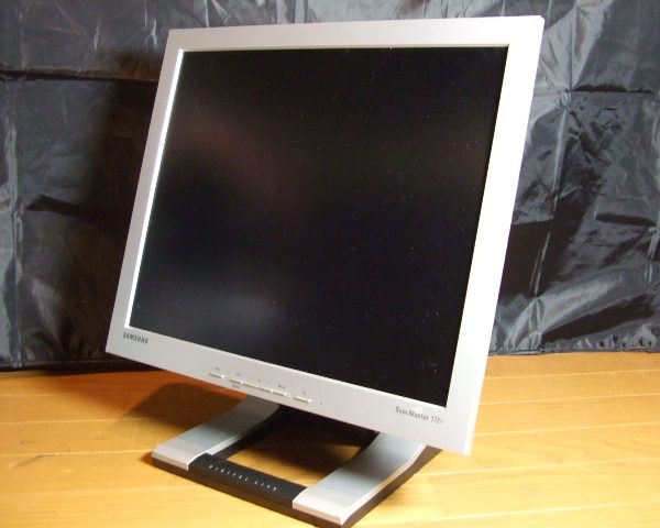 Samsung SyncMaster 172T - 17\